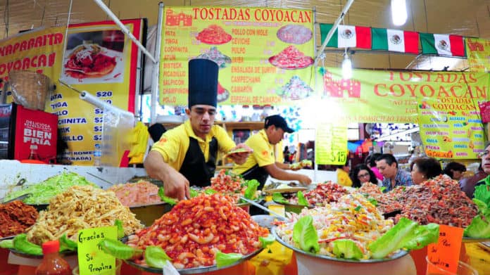 Tostadas Coyoac N Todo Un Cl Sico De Las Garnachas