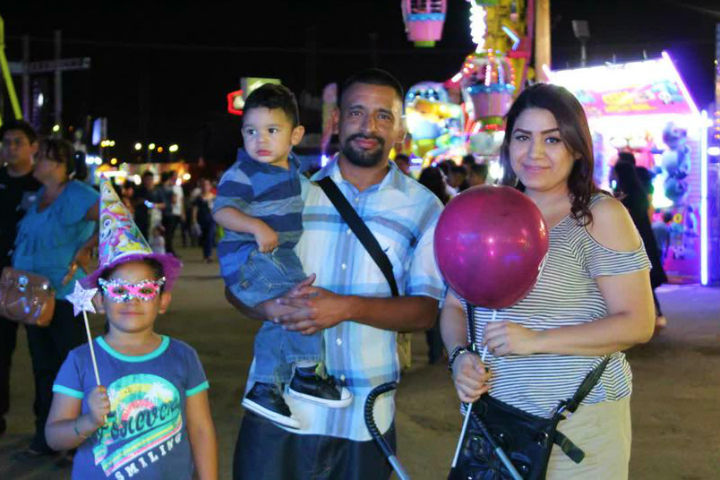 Toda la fmailia podrá divertirse en las Fiestas del Sol en Mexicali Foto Fiestas del Sol