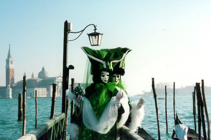 Vista preciosa y un Carnaval único en Venecia Foto Franie Frou Frou
