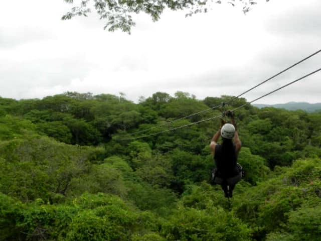 Tour Canopy en Mazatlán. Foto Archivo.