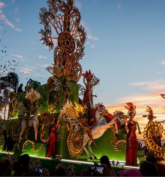 Portada.Carnaval de Mazatlán.Foto.Jovem Pam
