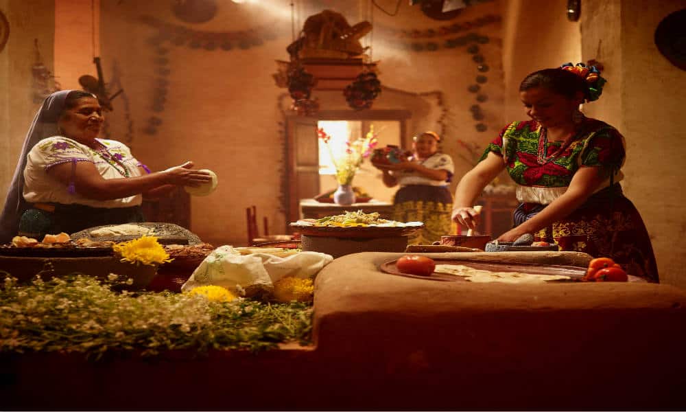Portada.Encuentro de cocineras tradicionales en Michoacán.Foto.Pátzcuaro Noticias