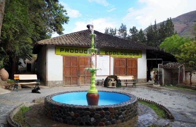 tomayquichua- fuente