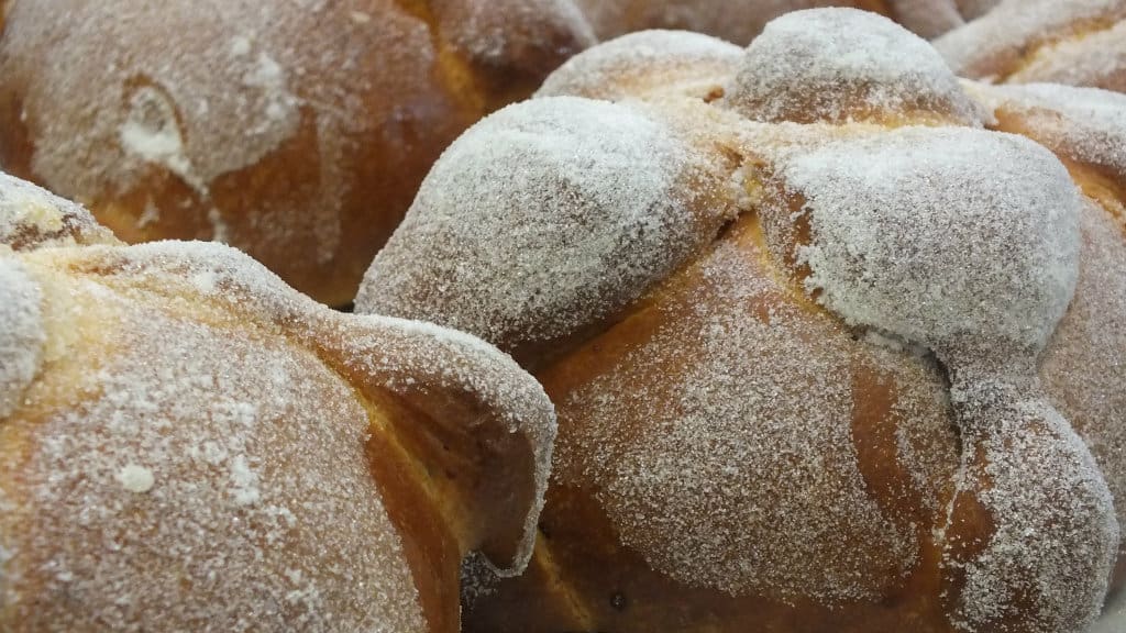 pan de muerto azucar