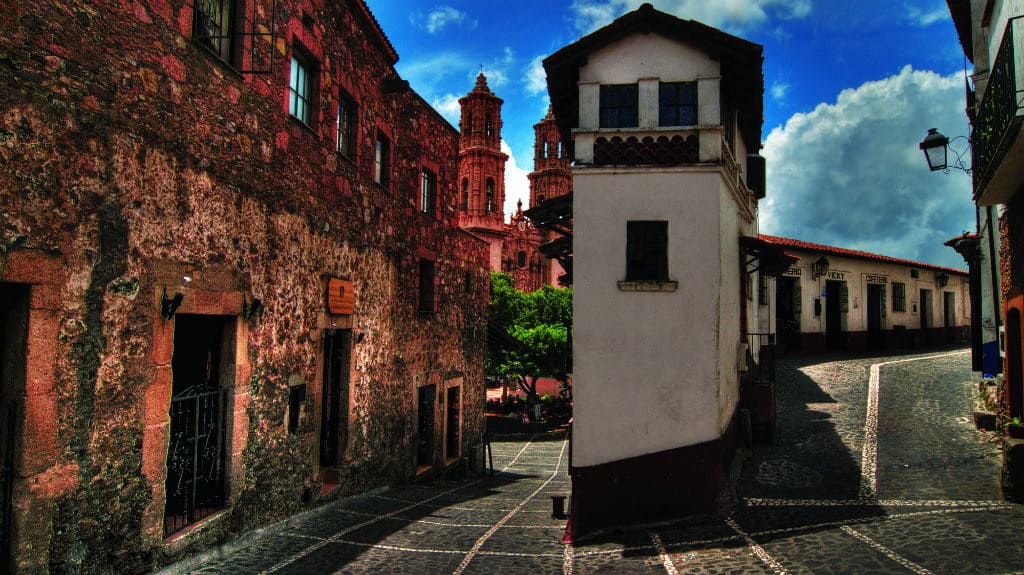taxco travel