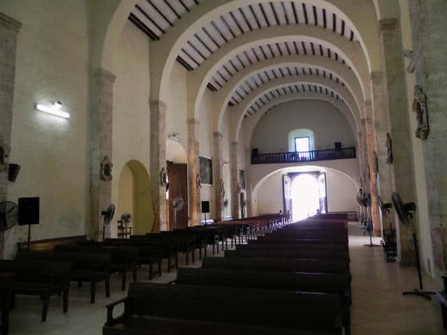 acanceh iglesia interior