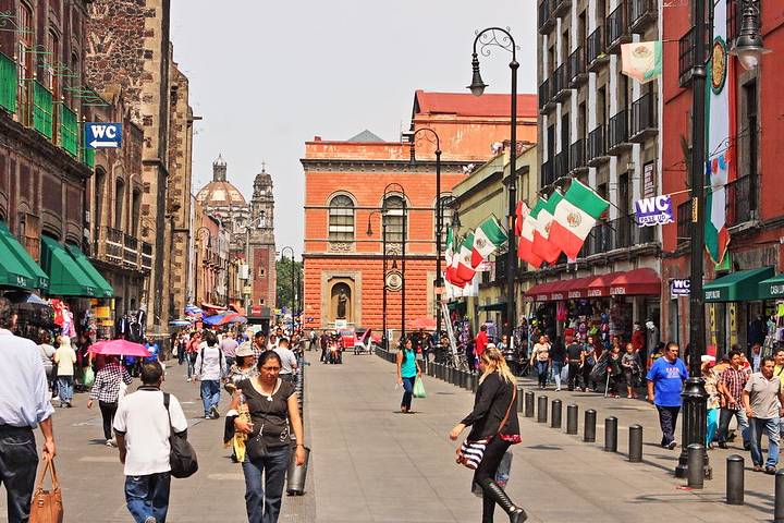 Calle Moneda