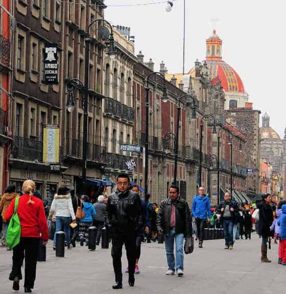 calle moneda centro historico