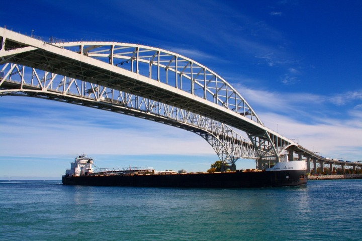 Puente fronterizo entre E.U y Canada Blue Water Bridges. Foto_ Mega Construcciones NET.