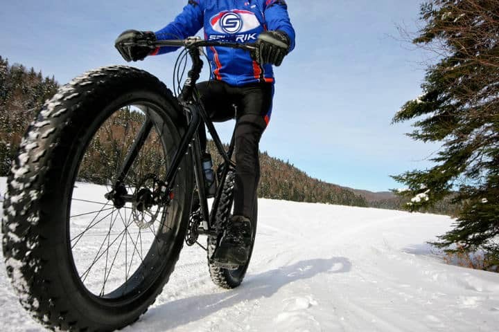 ¿Qué es Fatbike o bicicleta sobre nieve_ Foto Archivo.