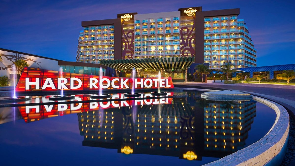 Hotel Hard Rock Cancún PORTADA.