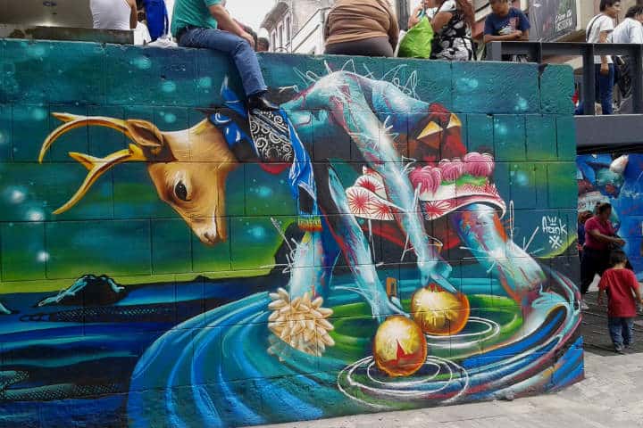 arte-urbano-cdmx-la-santisima-2