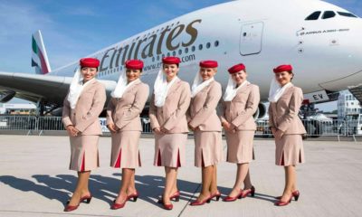 Sobrecargos de Emirates. Foto: enelaire.mx