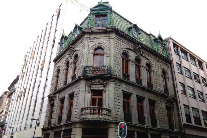 calle madero 4 PALACETE ESQUINA PALMA PASO 135