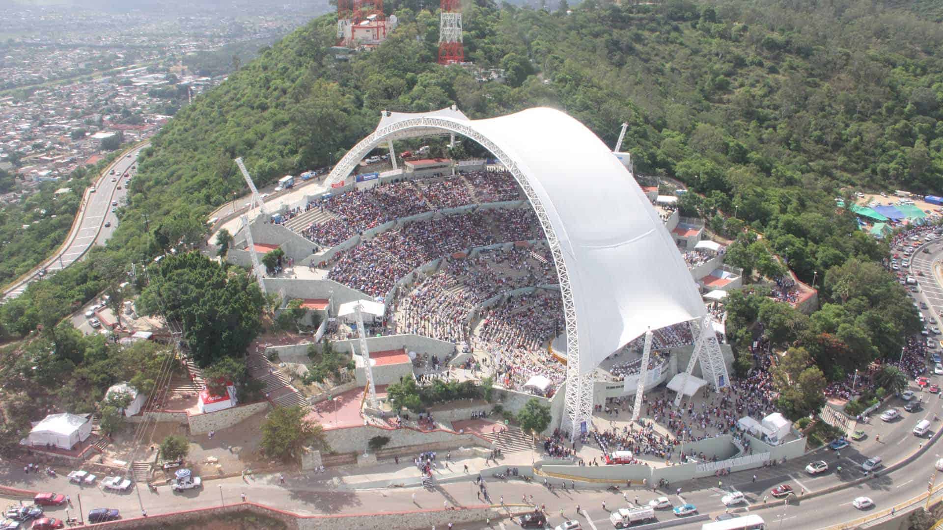 Vive la mágica Guelaguetza ¡Hoy es Lunes de Cerro!. | El Souvenir