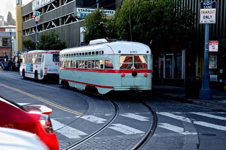San_Francisco_Transporte_público_Fidel_Enríquez