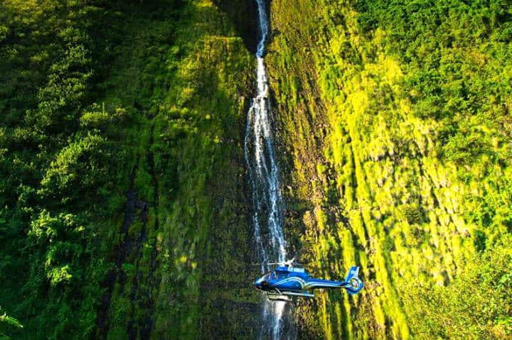 Hawaii-en-helicóptero-Foto-Blue-Hawaiian-2