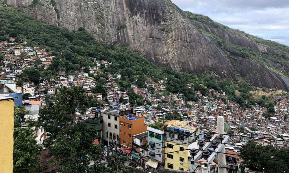 portada Favela en Rio de Janeiro Brasil Foto Viridiana Valencia 8 copia