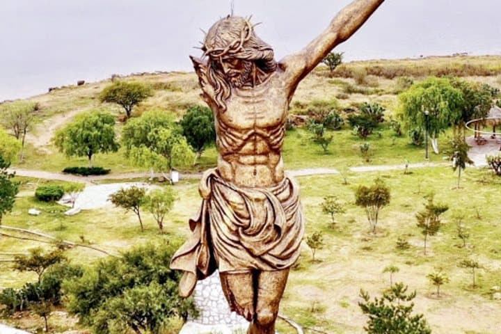 El Cristo roto un enorme símbolo en Aguascalientes