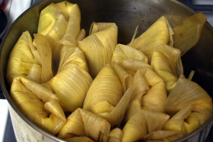 tamales de hojas de maiz