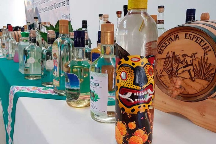 Mezcal de Guerrero. Foto_ Guerrero Life