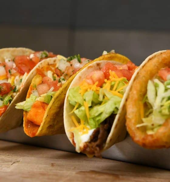 Taco oasis en el desierto Foto.Taco Bell