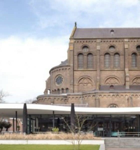 La iglesia que se convirtió en biblioteca Foto.Hollan.com