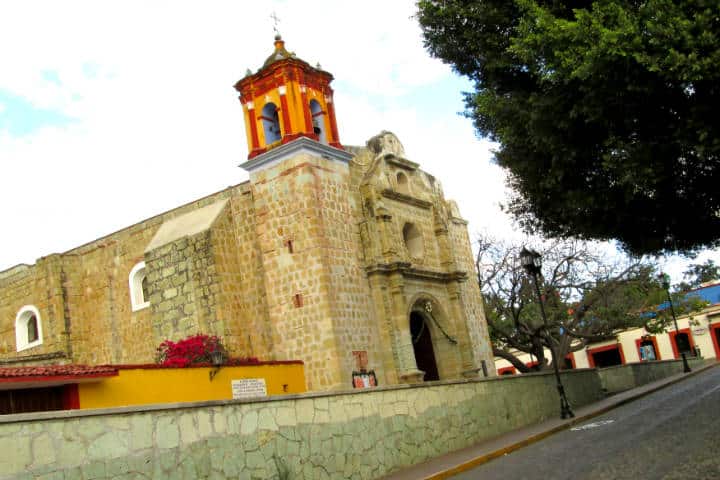 Descubre Jalatlaco, el barrio más bohemio de la ciudad de Oaxaca! | El  Souvenir