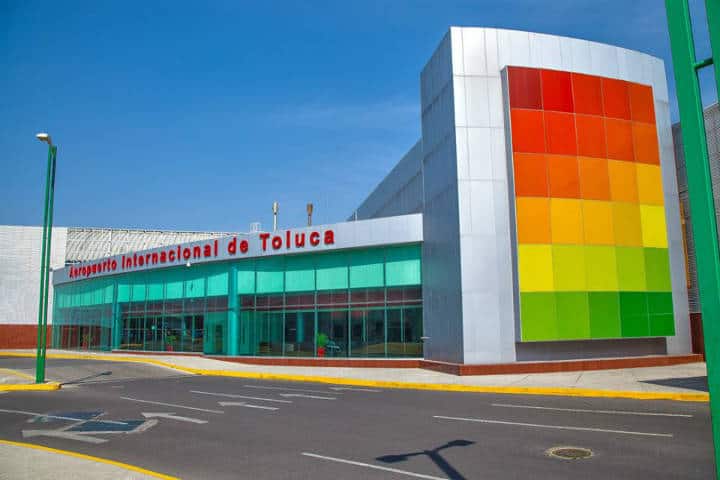 Aeropuerto. Foto Aeropuerto Internacional de Toluca - AIT