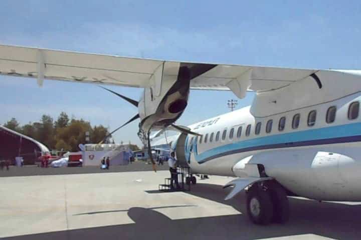 viaje en un avión de turbohélice ATR. Foto El Souvenir