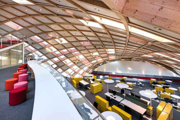 Edificio de Swatch en Bienne,Suiza Foto Swatch Inaugurates