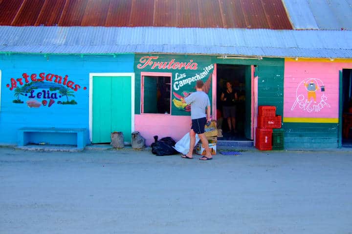 Visitar Holbox en temporada baja Foto ann-dabney 