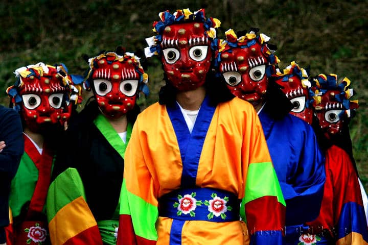 Máscaras coreanas Foto XiahPop