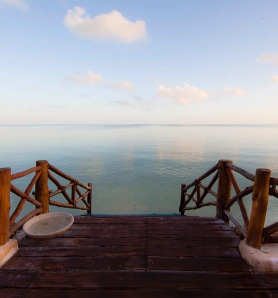 Muelle a la playa Foto Las Nubes de Holbox