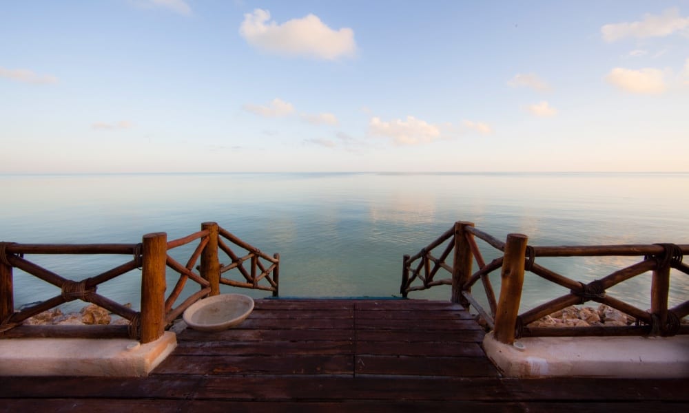 Muelle a la playa Foto Las Nubes de Holbox