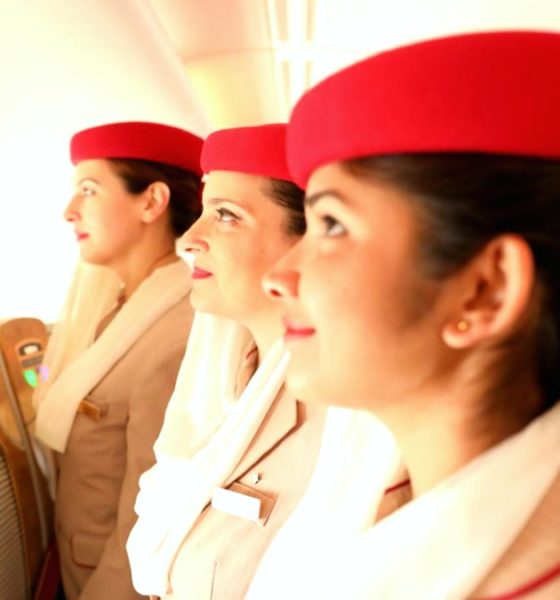 Tripulación femenina en Emirates.