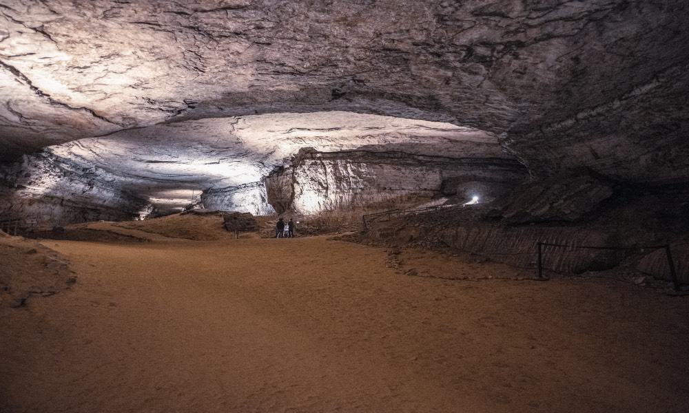 Cueva del Mamut Foto Don Sniegowski
