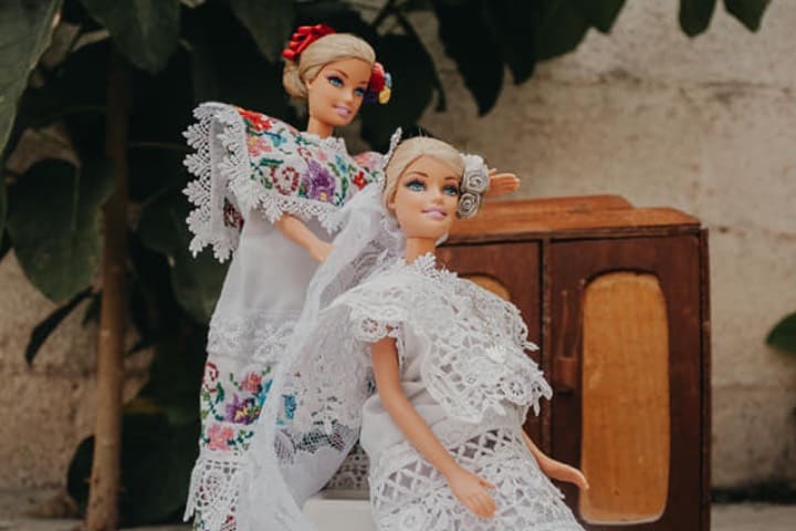 Barbie y su mamá antes de la boda Foto Karla Puch
