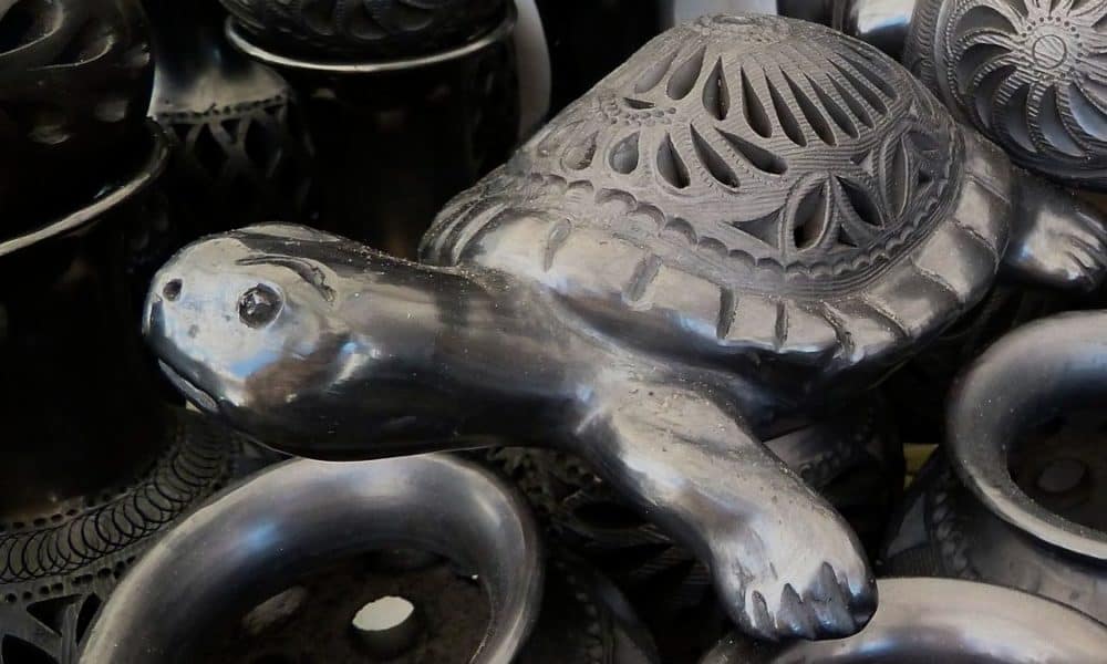 El barro negro de Oaxaca, una historia de artesanías y tradición El barro negro de Oaxaca, una historia de artesanías y tradición