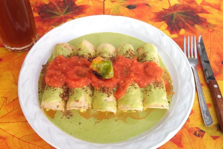 Ppadzules_Foto_Cooking_in_Yucatan
