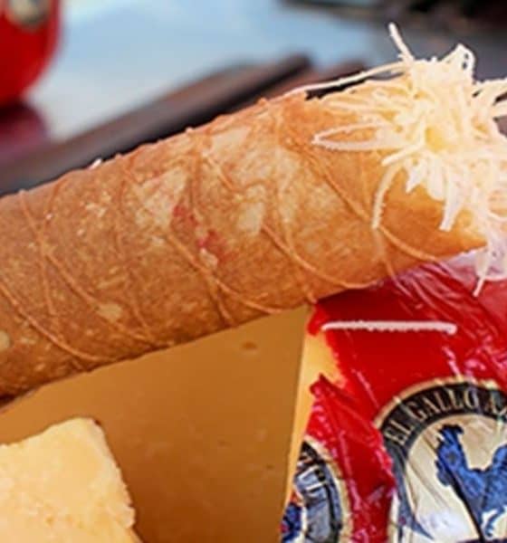 marquesita y queso de bola Foto: zonaturistica.com
