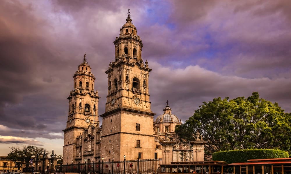 7 Cosas Que Hacer En Morelia Ciudad Patrimonio De México El Souvenir 2878