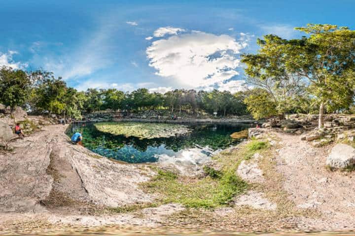 Antes de irte tomate muchísimas fotos. Foto de Cenote
