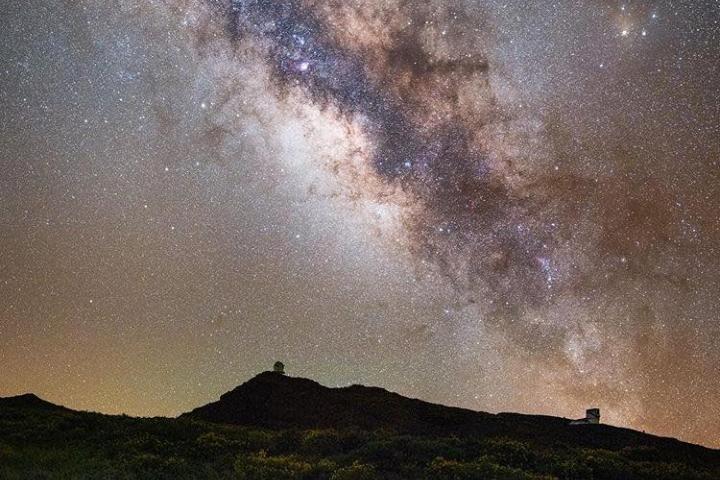 La observación de estrellas es algo mágico; atrévete a probarlo. Foto: shotbynau