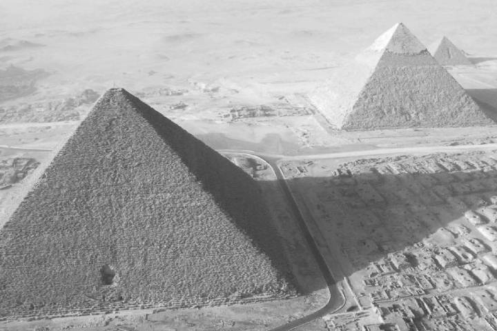 Toma aérea de las pirámides Foto: Pamont noticias
