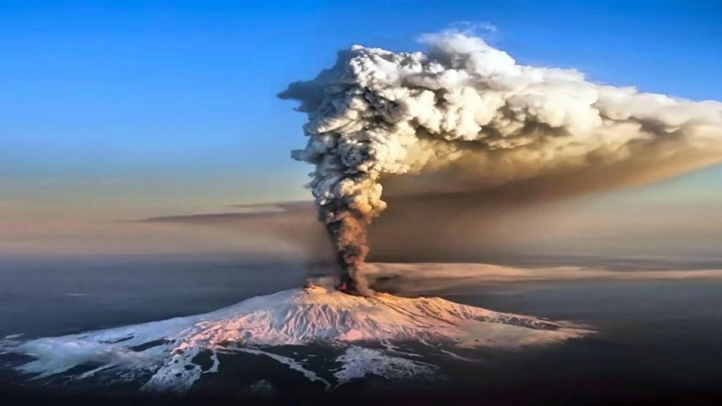 Volcan Etna Erupción Foto: La reserva