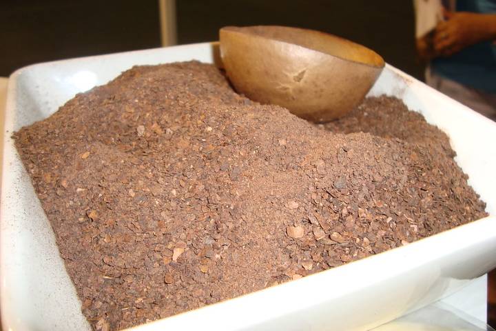 Cacao, uno de los ingredientes principales de las bebidas preparadas con este utensilio. Foto: RPR Prensa