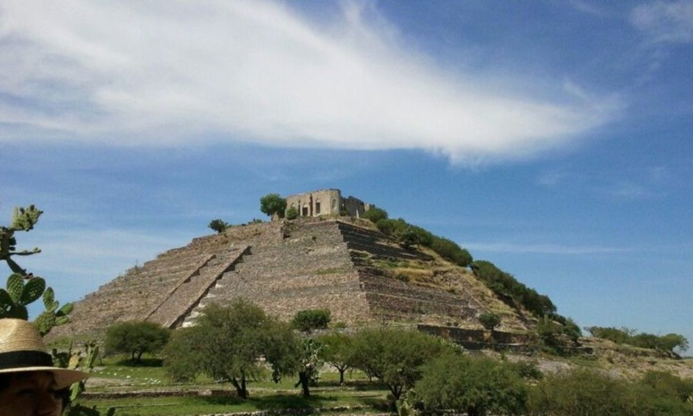 Zona Arqueológica El Cerrito una visita obligada en Querétaro El Souvenir Zona Arqueológica El Cerrito una visita obligada en Querétaro El Souvenir