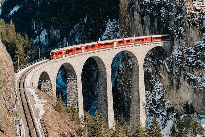 Tren Glacier Express. Suiza. Imagen: bless.travel