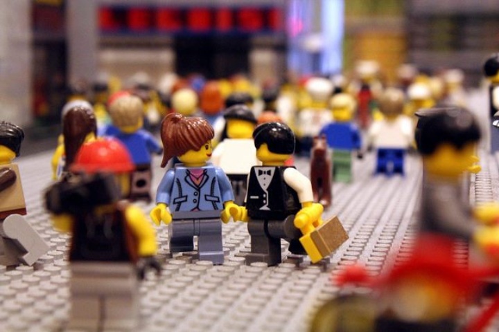 Aeropuerto en Australia paga a escultores de Lego